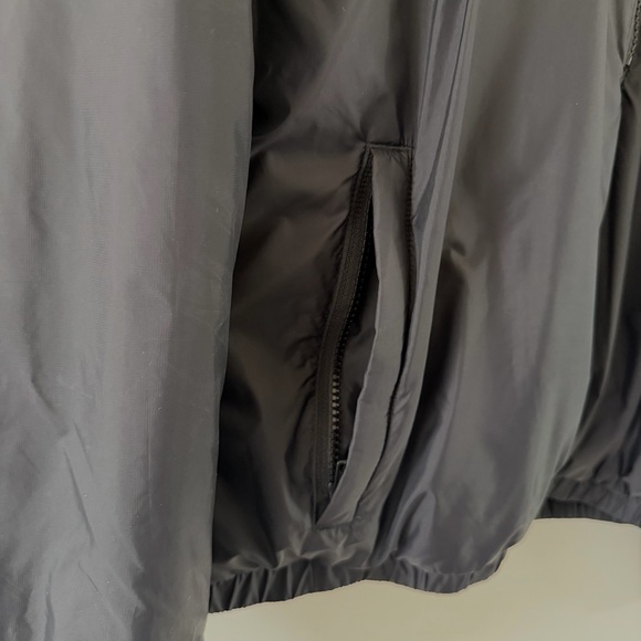 Alo Latitude Light Weight 1/2 Zip Pullover Jacket - Picture 9 of 12